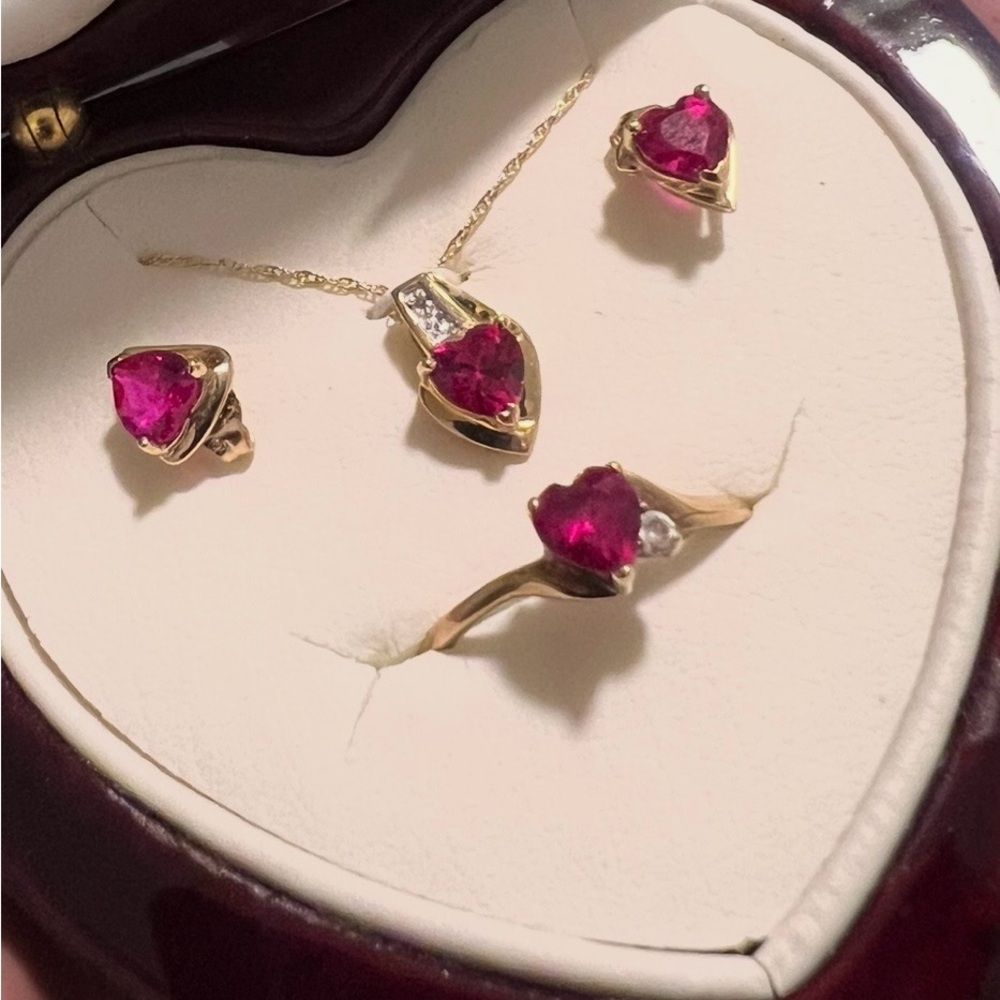 10K Gold Lab? Ruby Jewelry Set - Picture 10 of 16